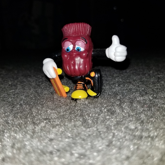 Original 1980's California Raisin Figures - Picture 2 of 3